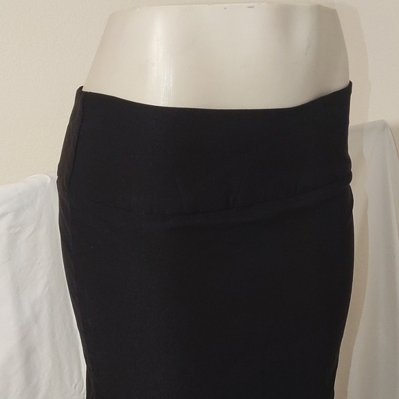 COLOR SWATCH SKIRT - Picture 3 of 8